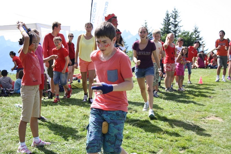 Village Camps International Summer Camp Leysin, Switzerland 2026-08-15 https://www.villagecamps.com/journals_admin/images/709-42-festival (423).jpg